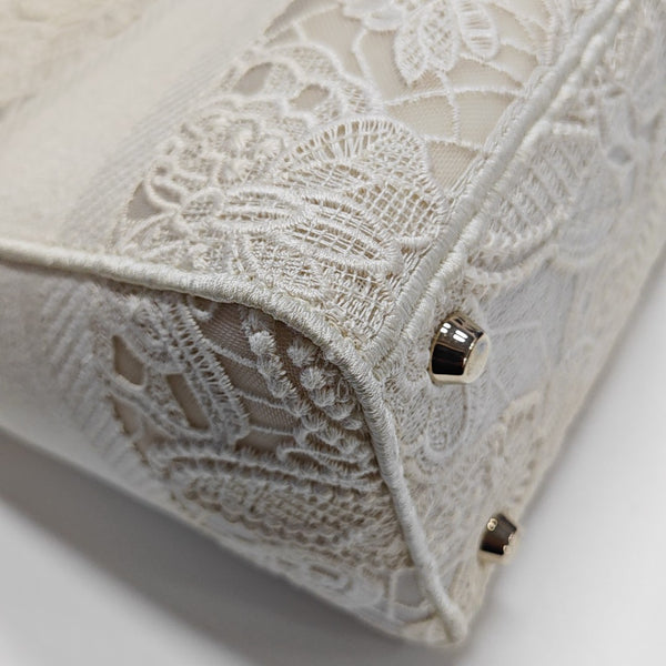 Lady D-Lite Medium Canvas White