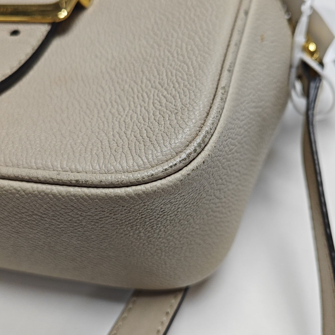 Buckle Calfskin Beige