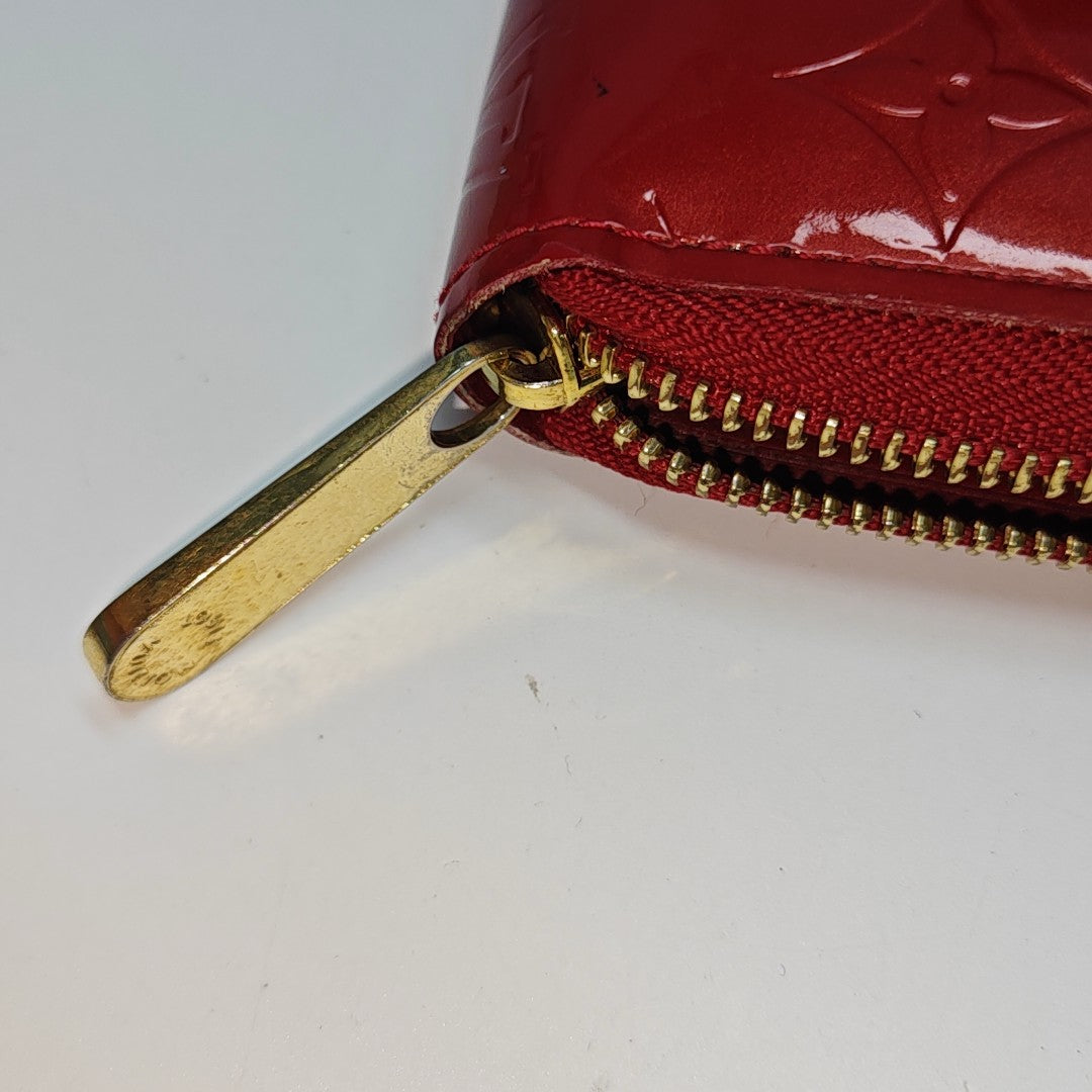 ZIPPY Patent Leather Red Wallet