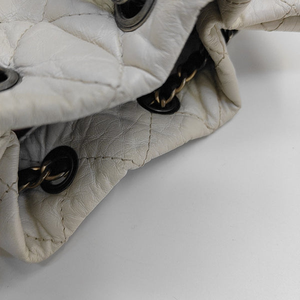 GABRIELLE Small Quilted Calfskin White
