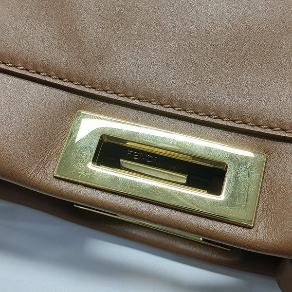Peekaboo Medium Calfskin Brown