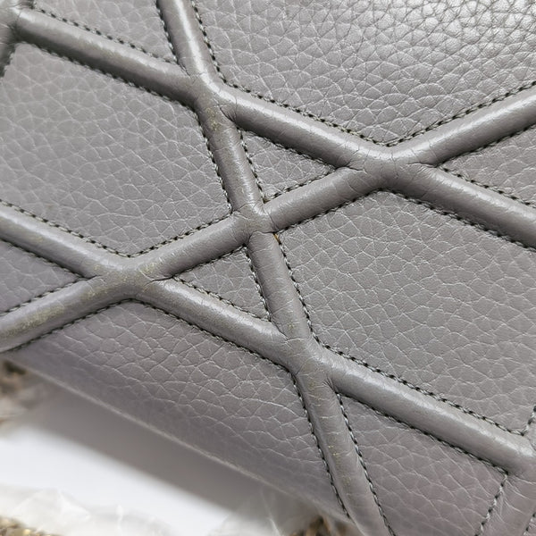Diorama Cannage Calfskin Gray