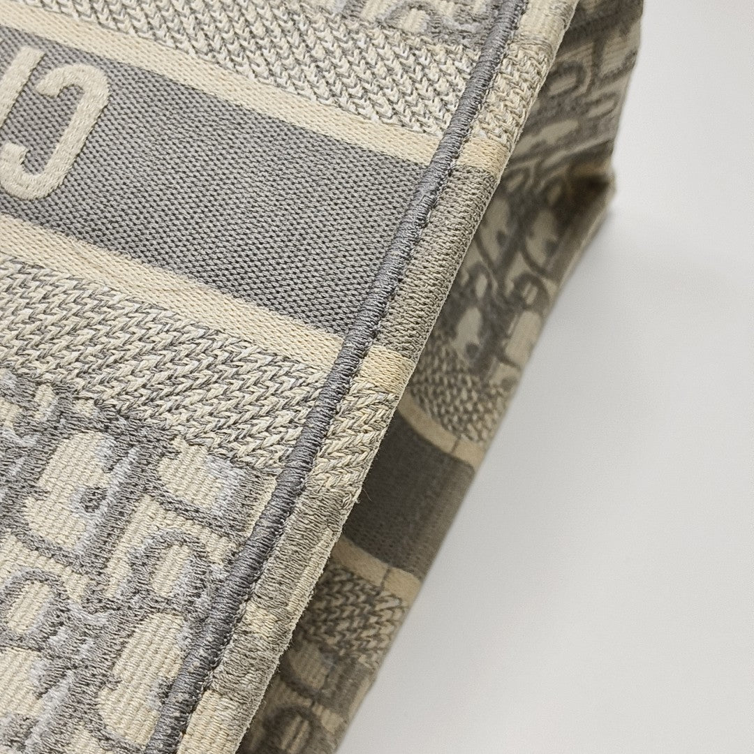 Book Tote Medium Oblique Canvas Gray