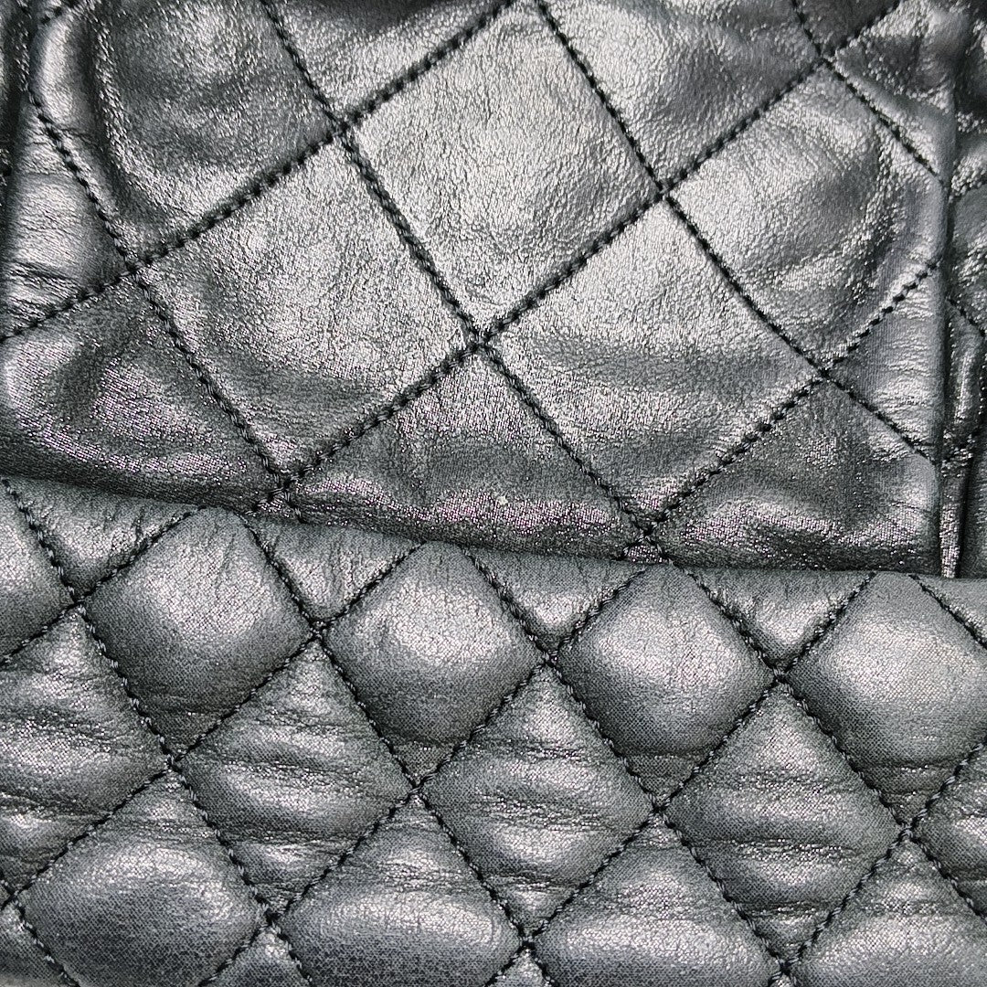 Quilted Calfskin Shoulder Bag Green