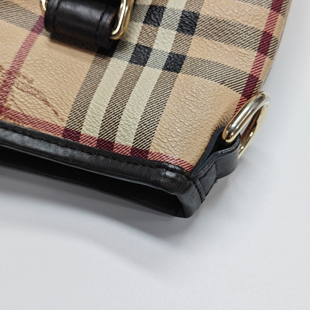 Northfield Coated Canvas Beige