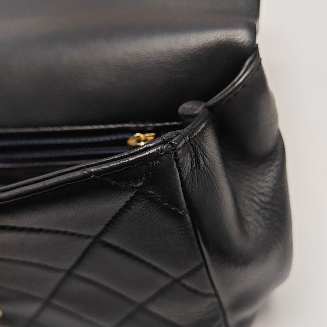 Quilted Lambskin Shoulder Bag Black