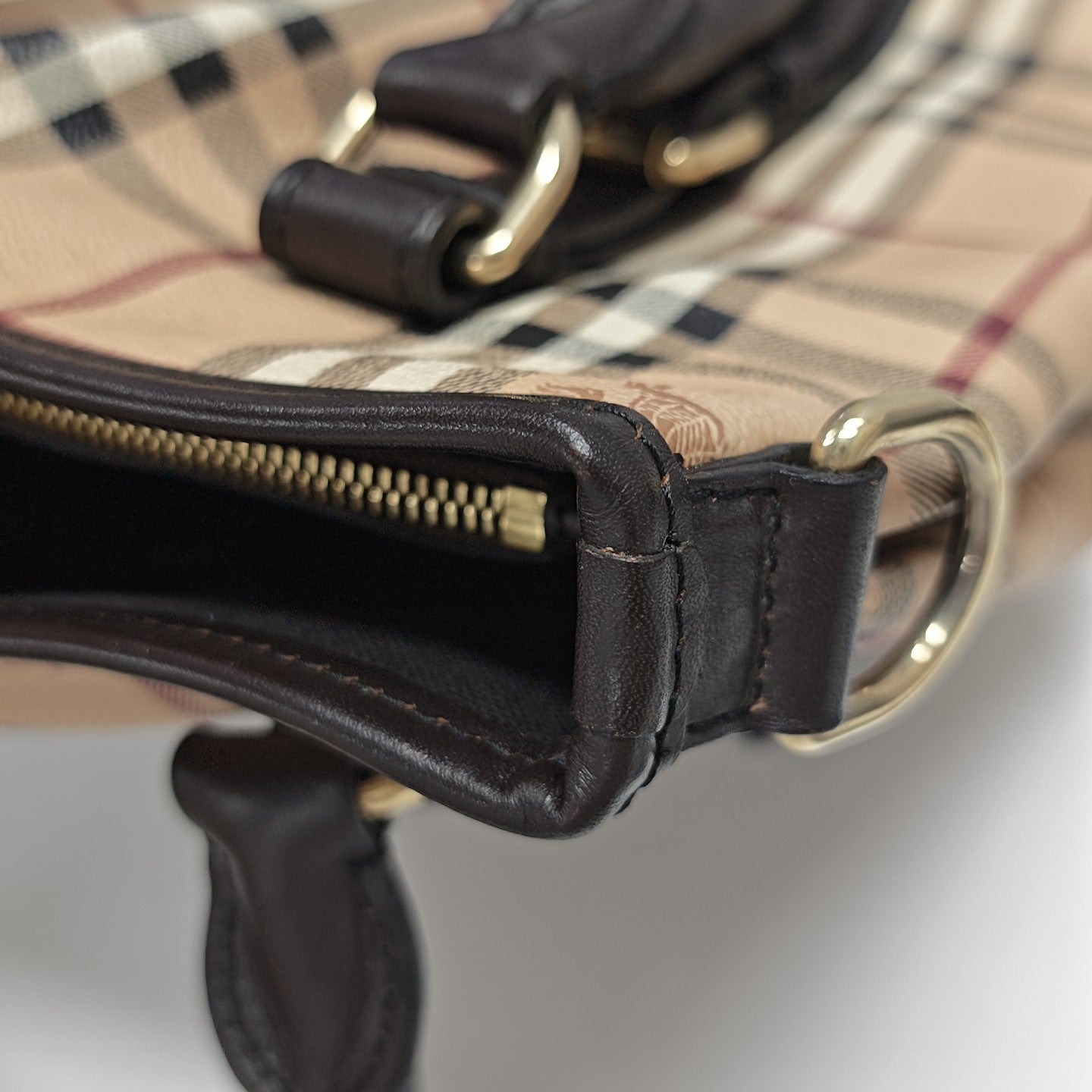 Northfield Coated Canvas Beige