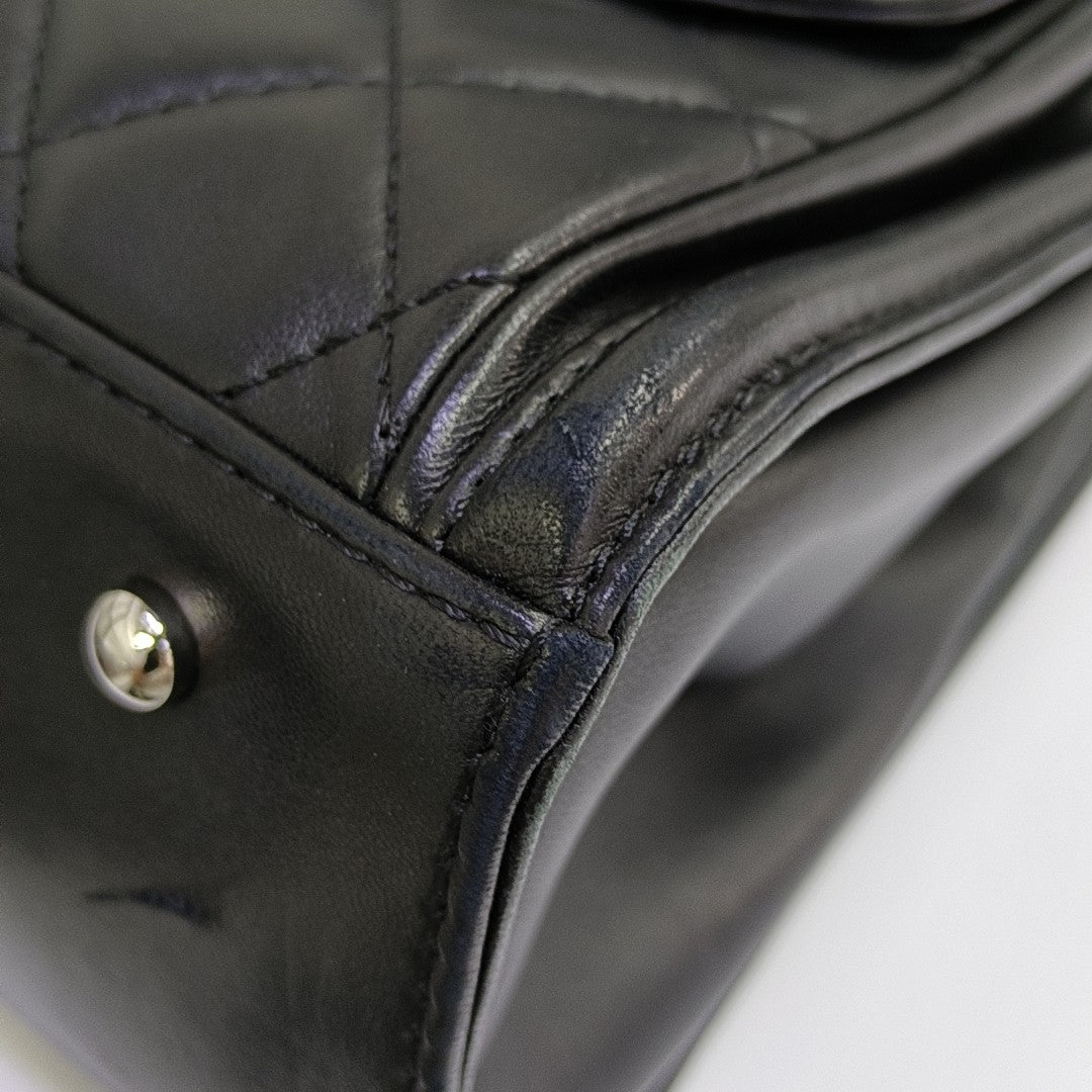 Quilted Lambskin Tote Bag Black