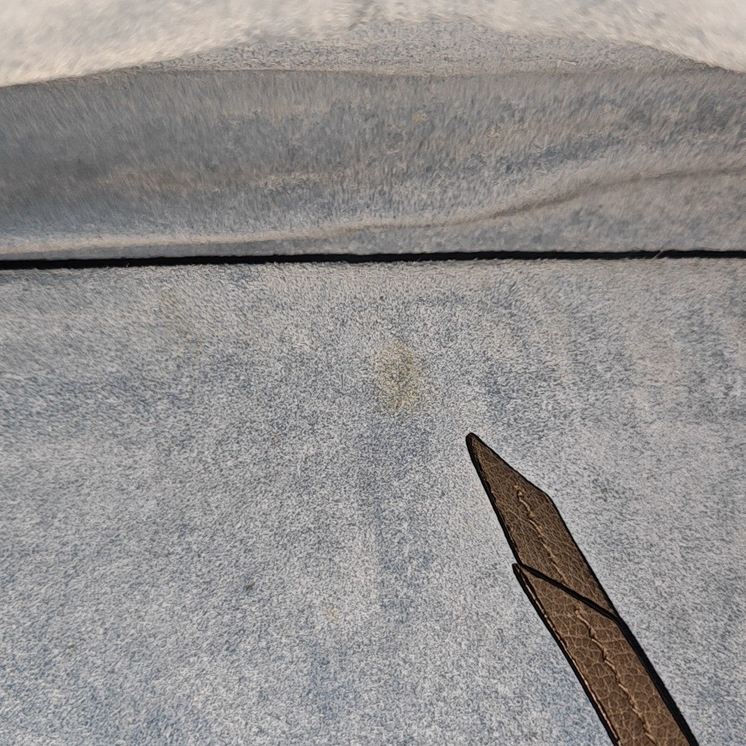 Etiquette Calfskin Gray