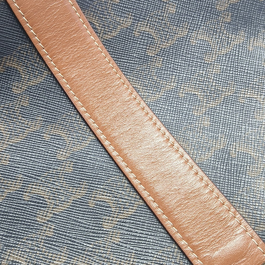 TRIOMPHE CANVAS Small Coated Canvas Brown