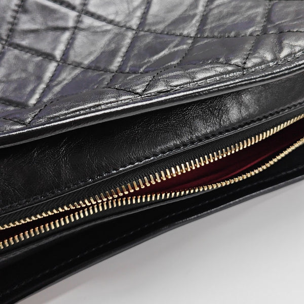 GABRIELLE Medium Quilted Calfskin Black