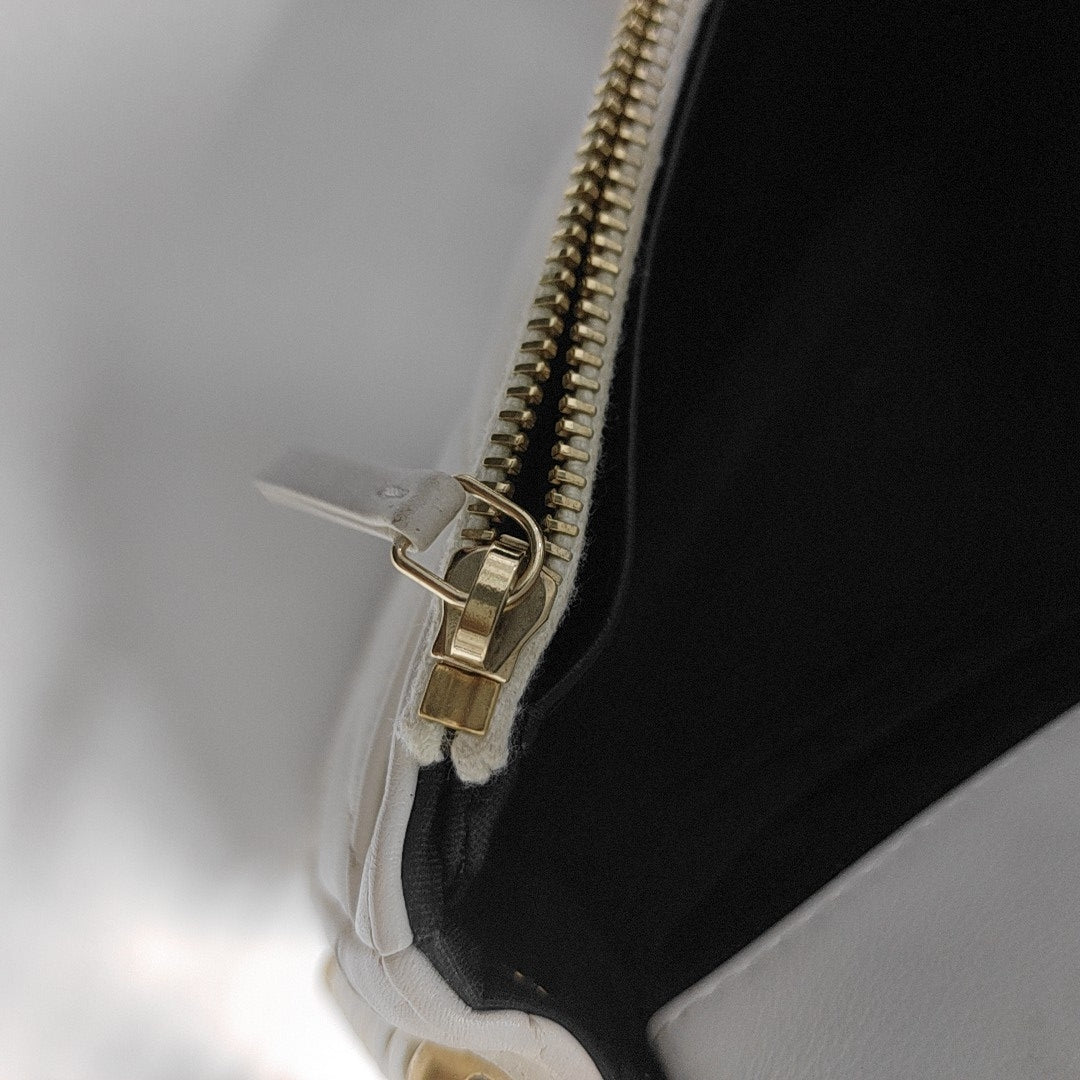 WOC Quilted Calfskin White
