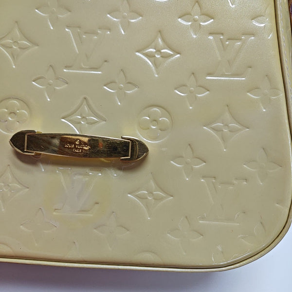 BELLFLOWER PM Patent Leather Beige