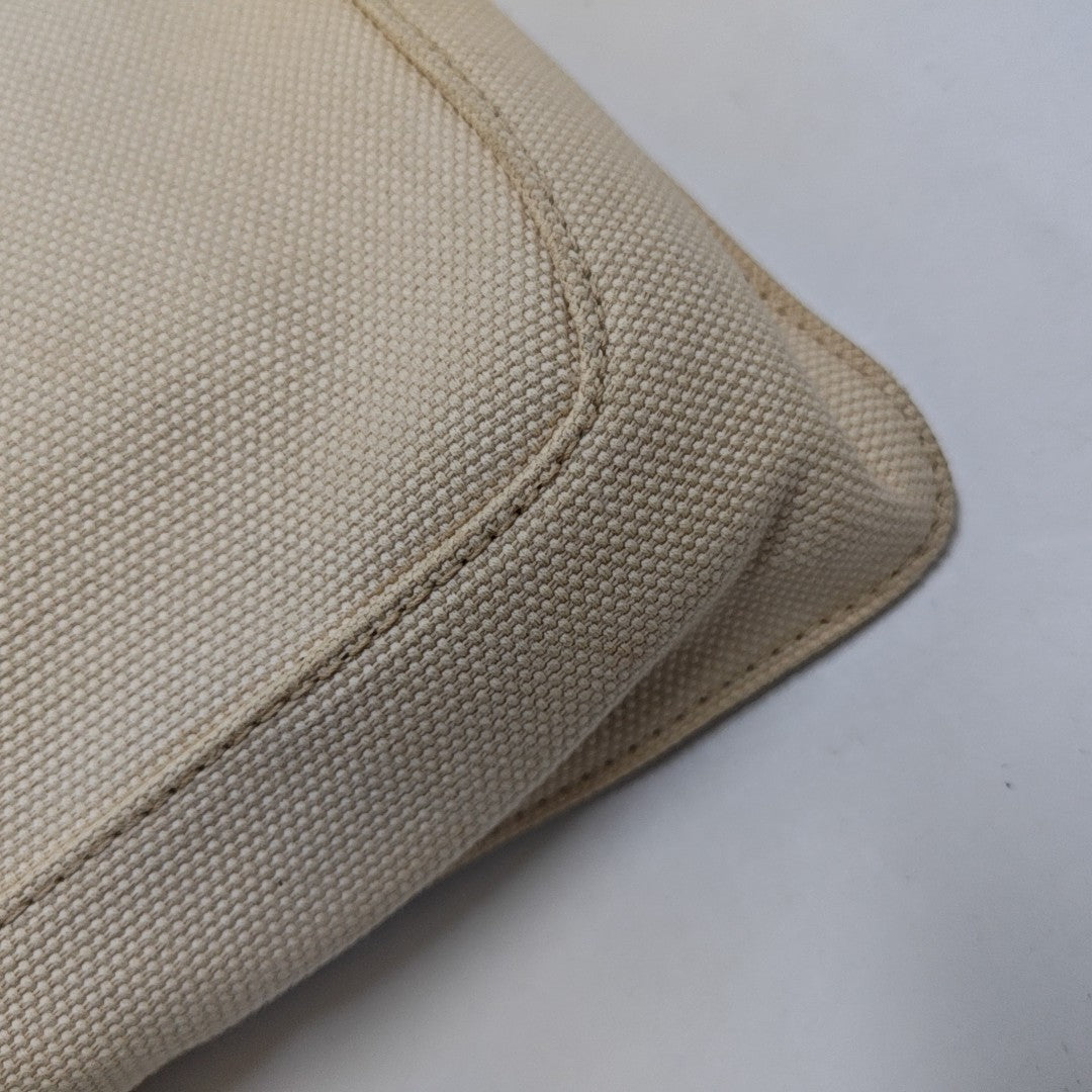Canvas Beige
