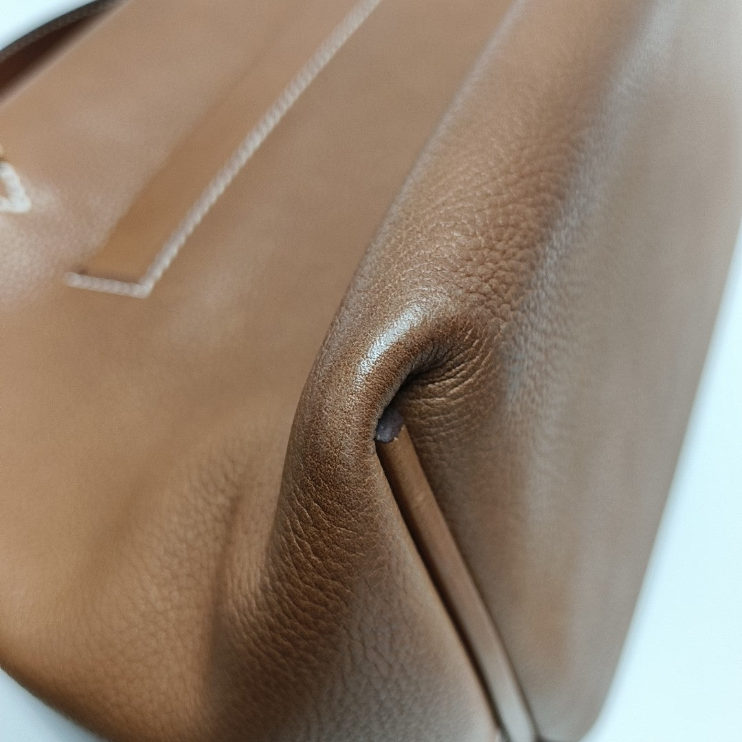 1 29 Faubourg Brown