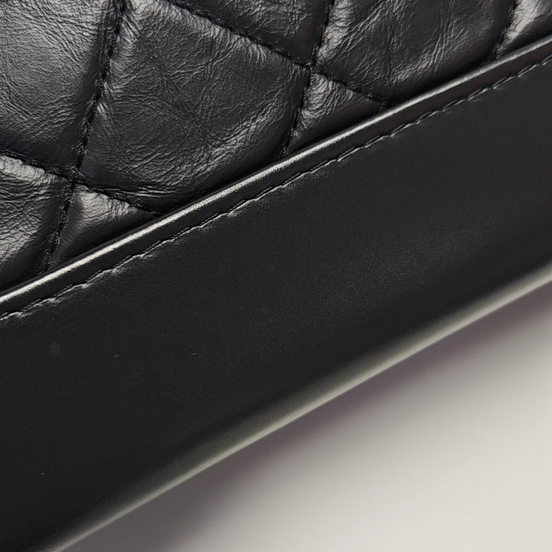 GABRIELLE Small Quilted Calfskin Gray