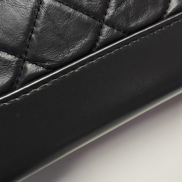 GABRIELLE Small Quilted Calfskin Gray