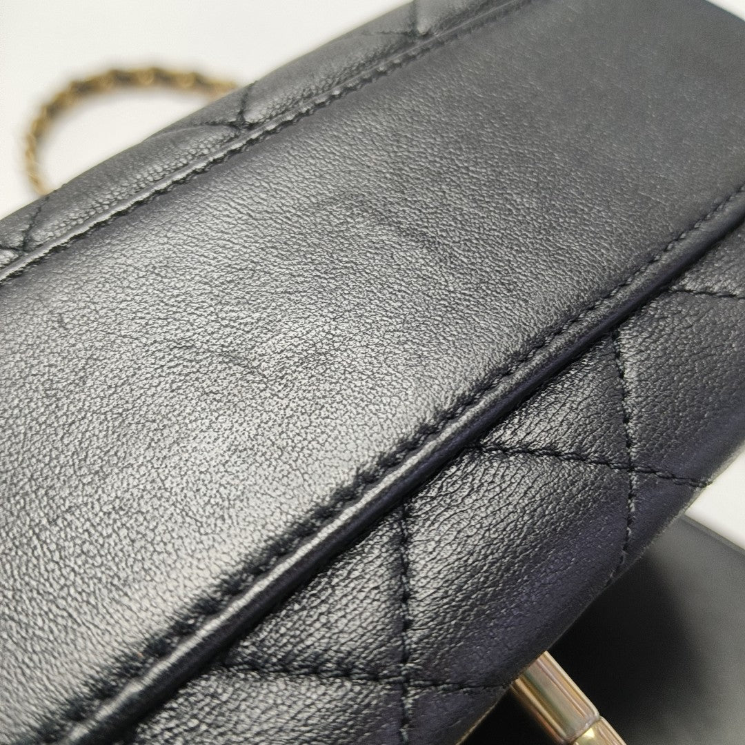 TWO TONE CHAIN HANDLE Small Quilted Lambskin Black
