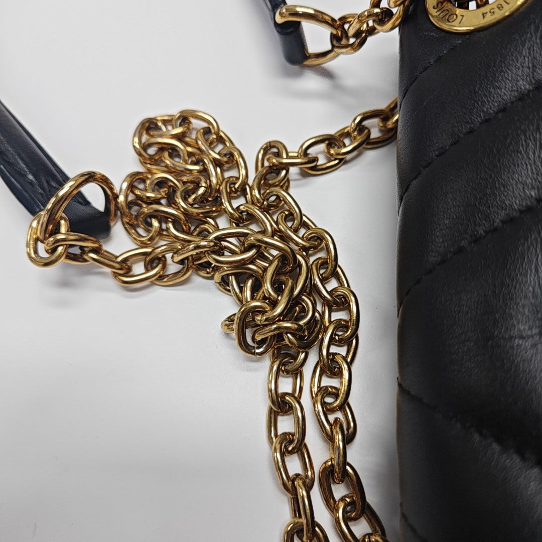 NEW WAVE PM Quilted Calfskin Black