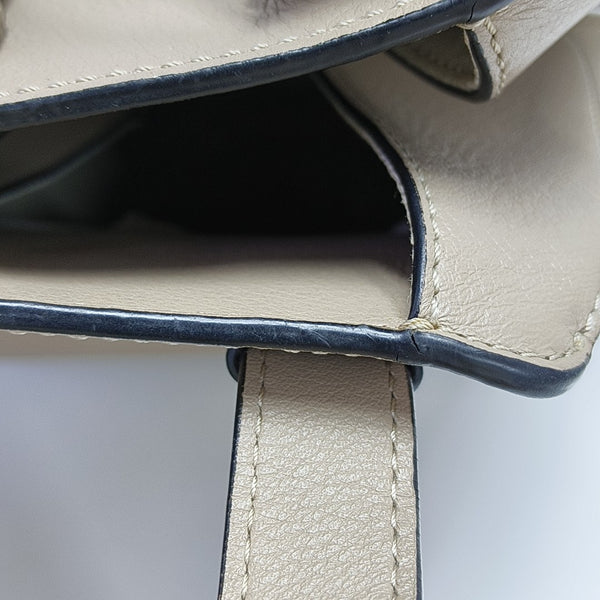 Hammock Small Calfskin Gray