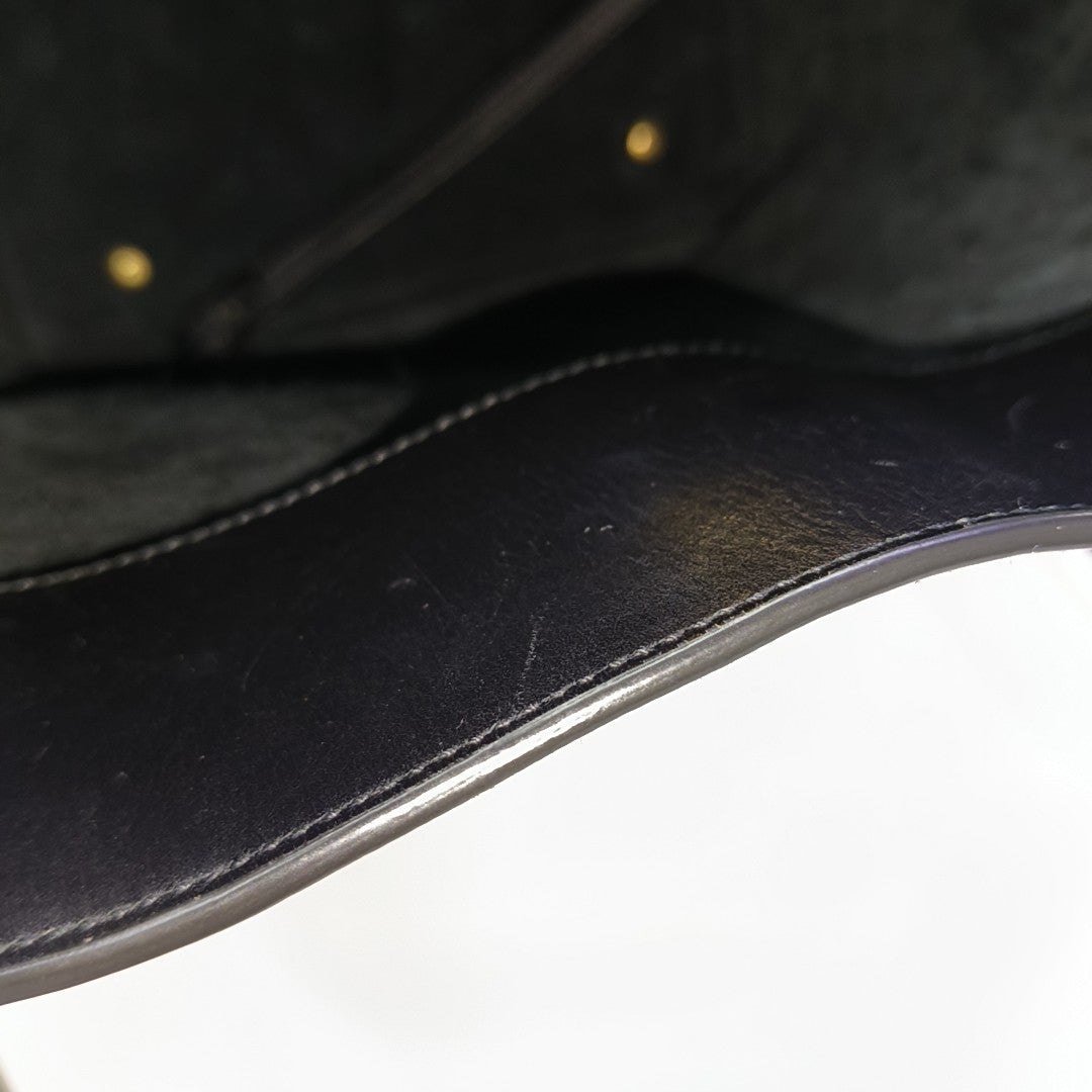 LE 37 Calfskin Black