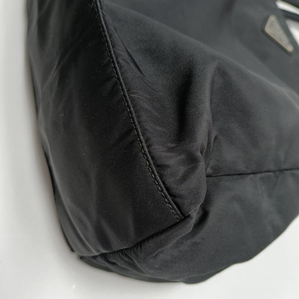 Twin Nylon Black