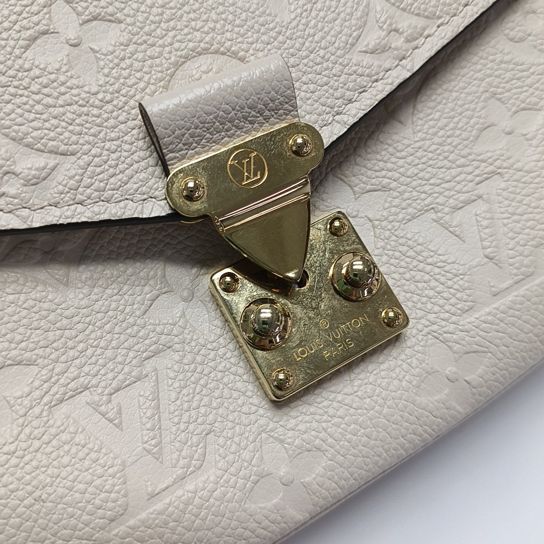 MÉTIS EAST WEST Monogram Calfskin Beige