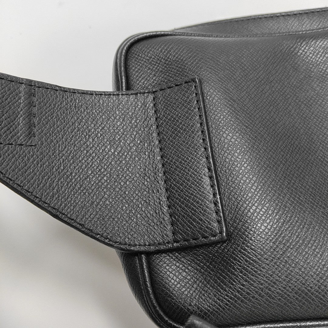 OUTDOOR Calfskin Black