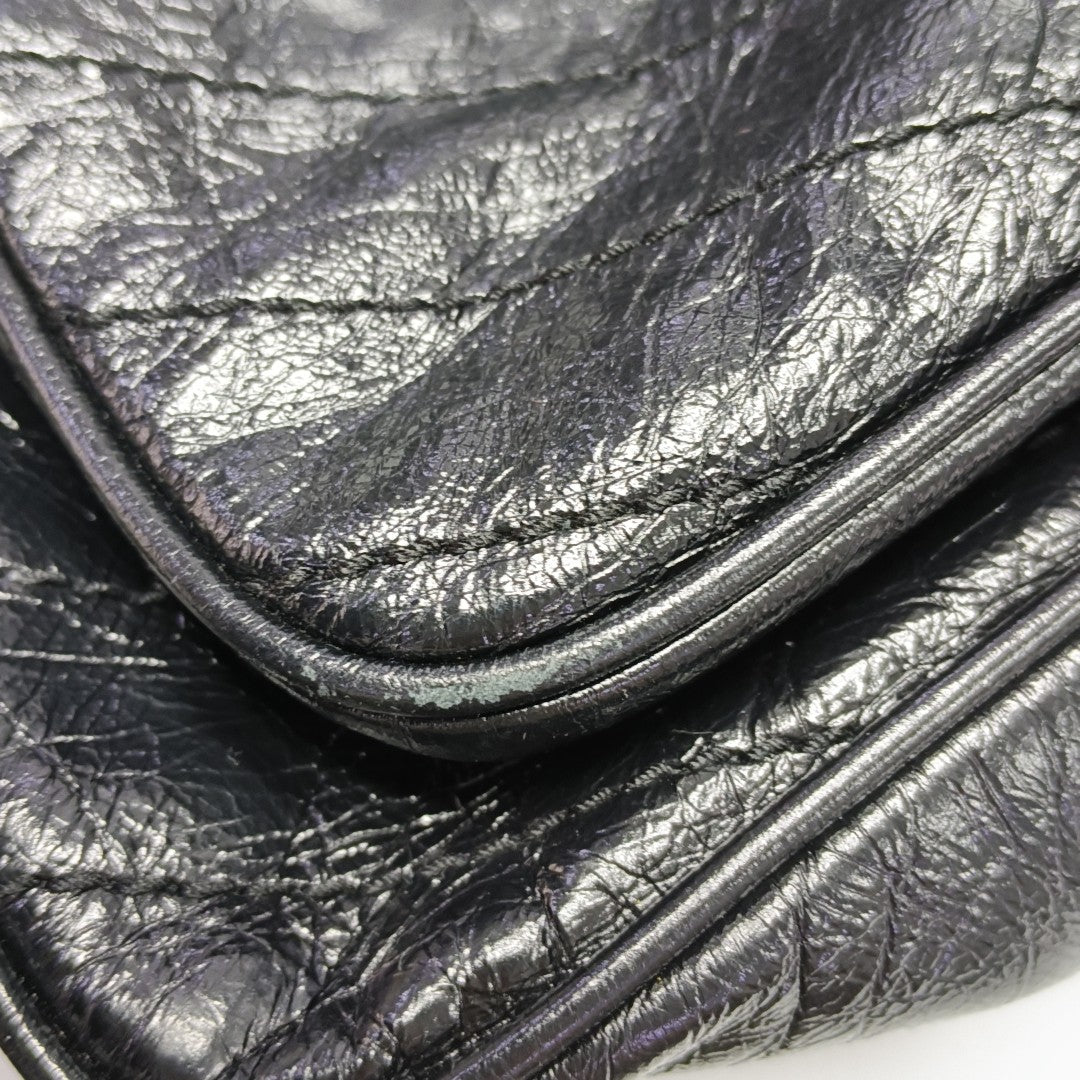 NIKI Medium Chevron Calfskin Black