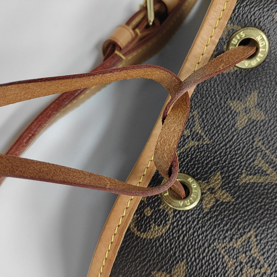 NOÉ MM Monogram Coated Canvas Brown