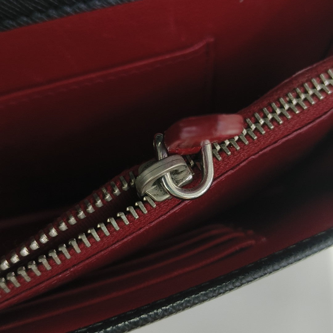 Saffiano Calfskin Shoulder Bag Black