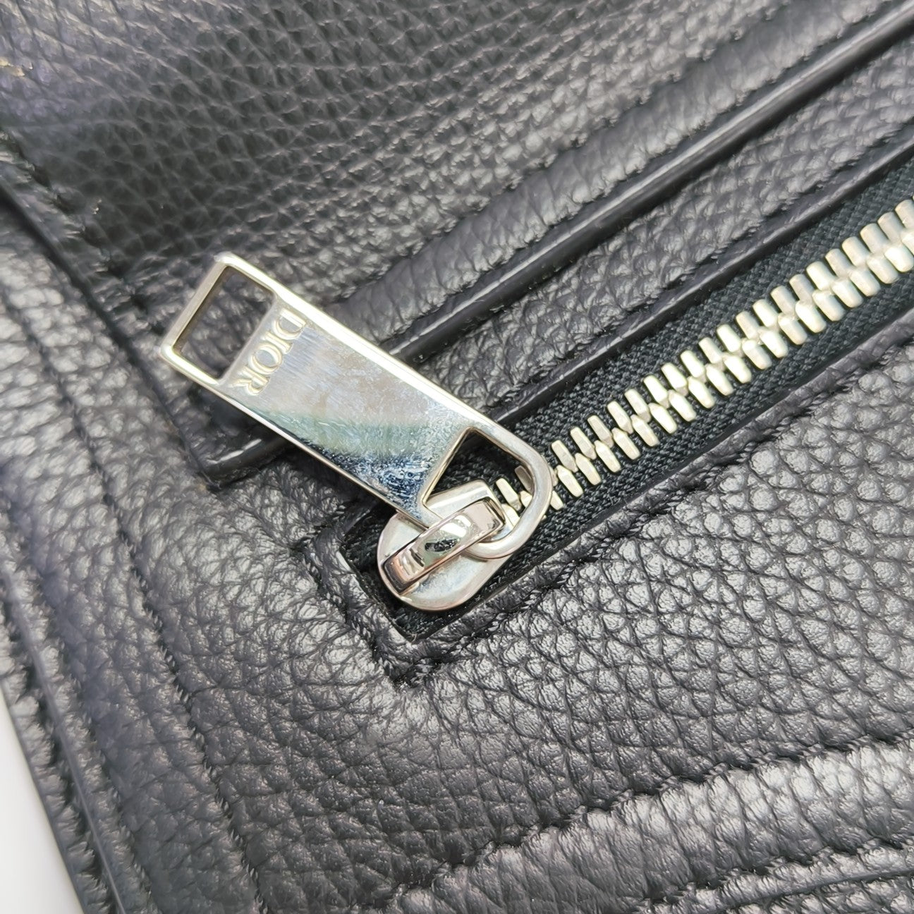 Saddle Small Calfskin Black