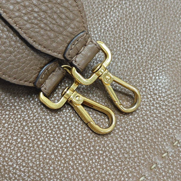 Baguette Calfskin Brown