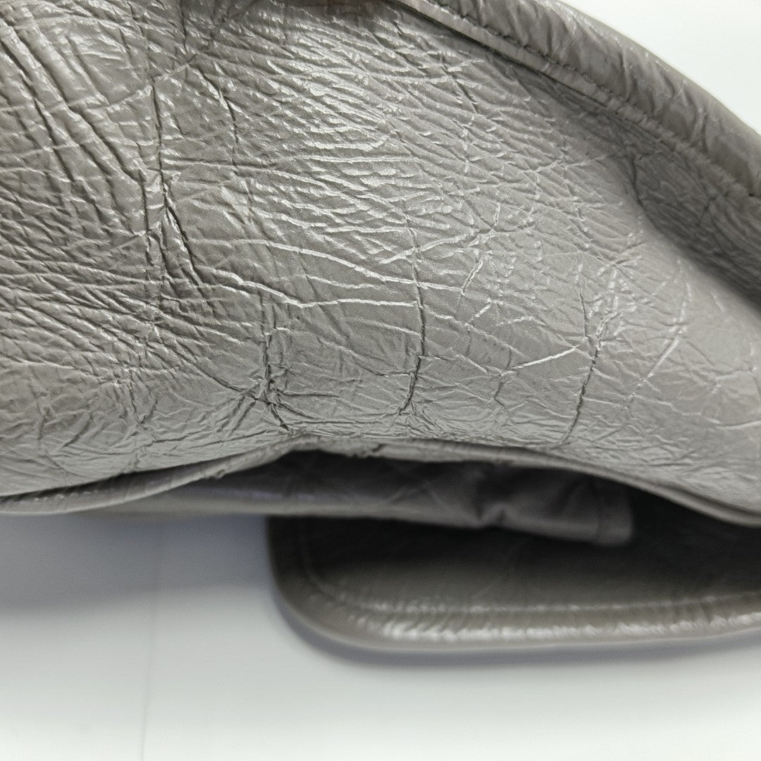 NIKI Medium Chevron Calfskin Gray