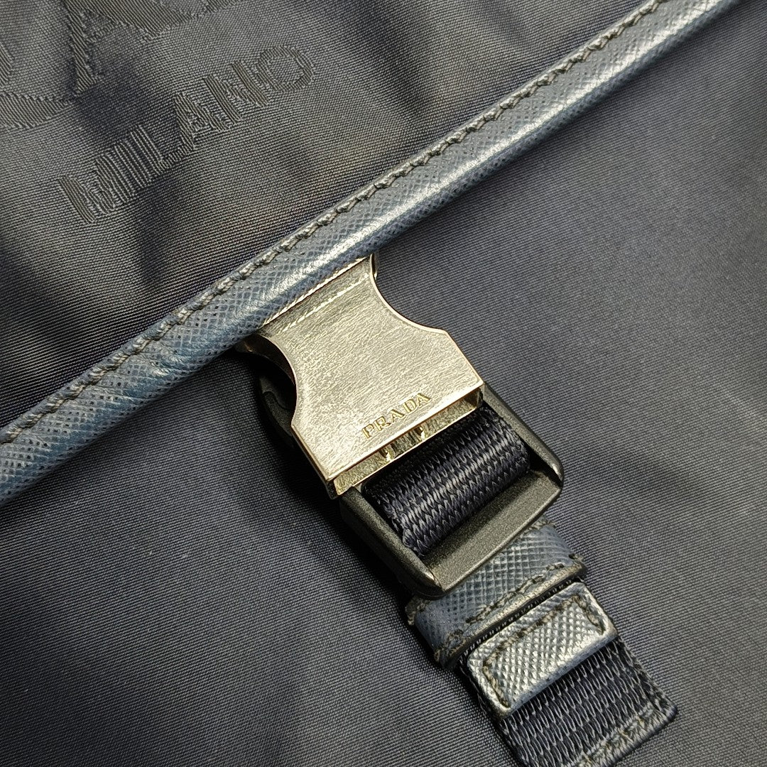Vela Messenger Bag Nylon Blue