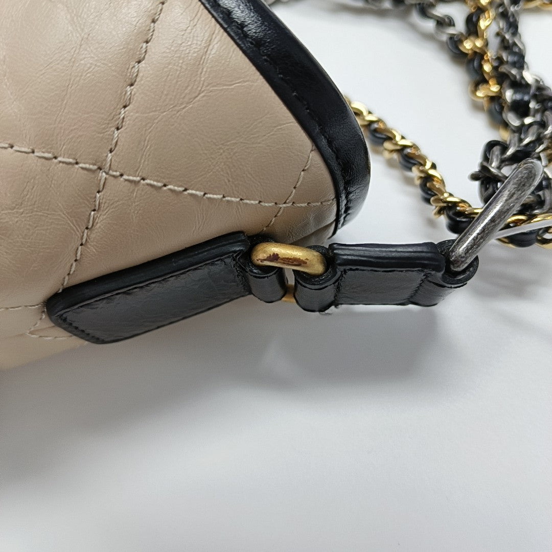 GABRIELLE Small Quilted Calfskin Beige