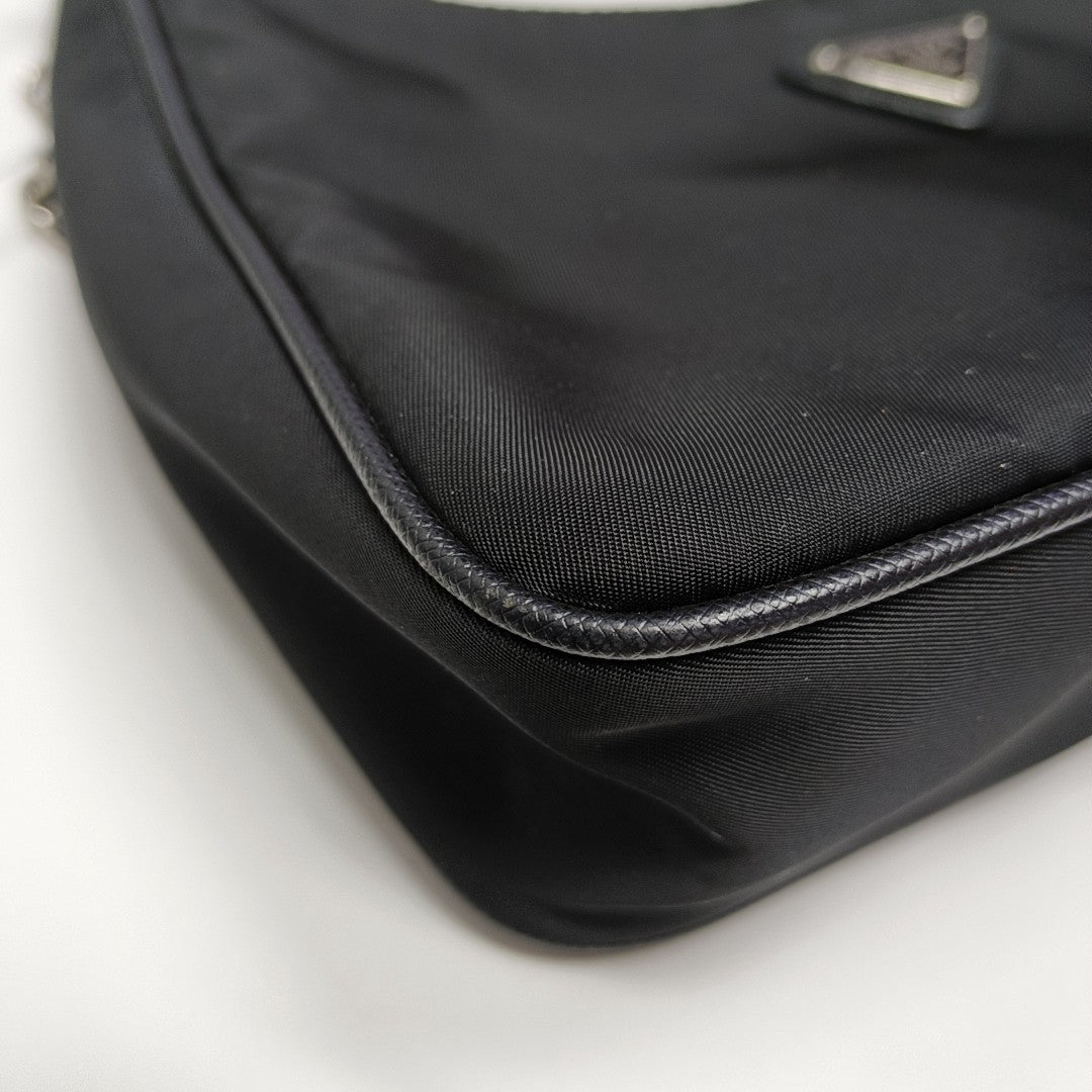 Re-Edition2005 Nylon Black