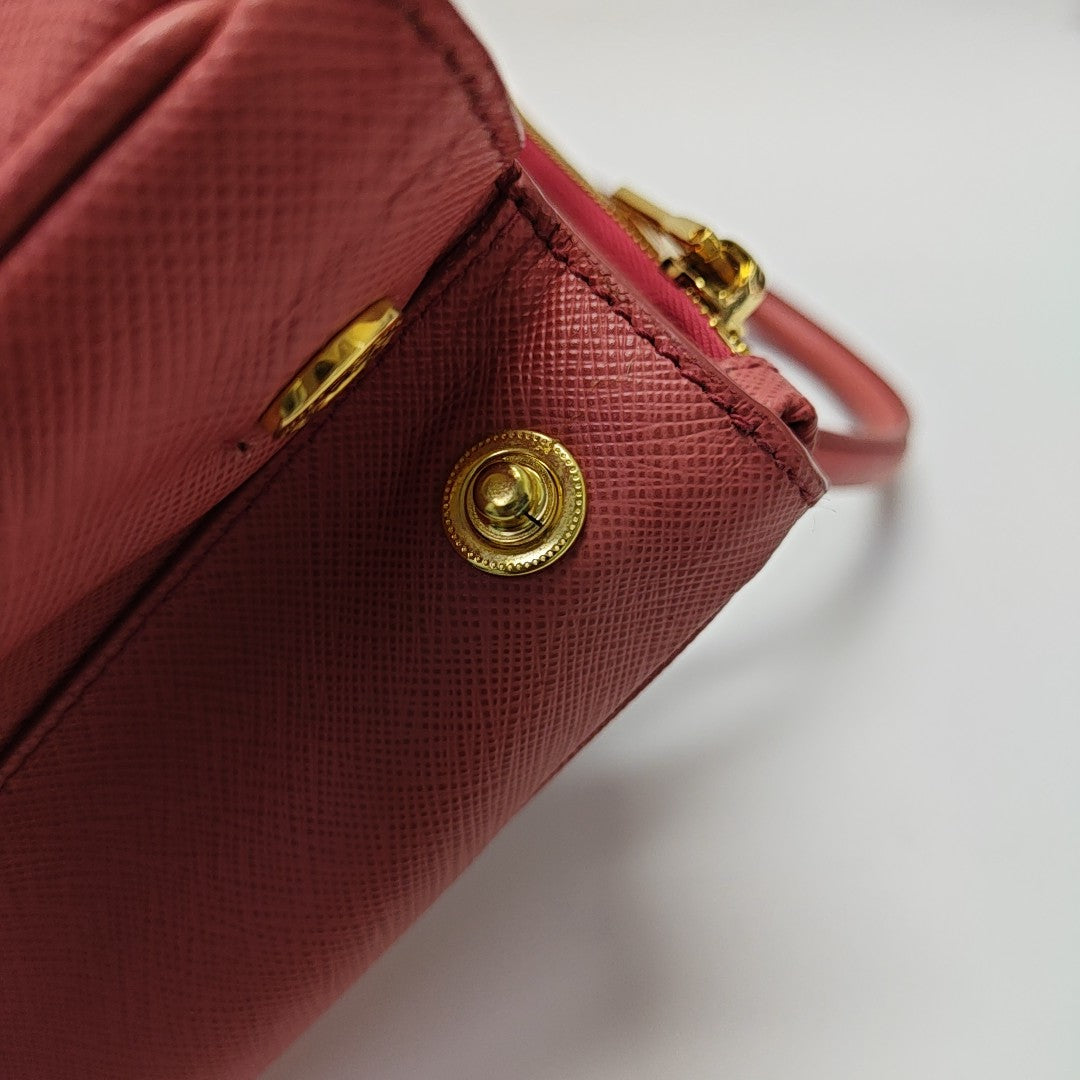 Galleria Small Saffiano Calfskin Red