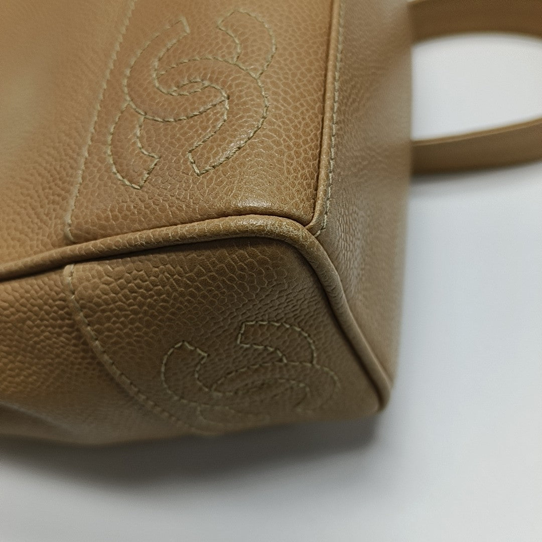 VINTAGE CC LOGO Grained Calfskin Beige