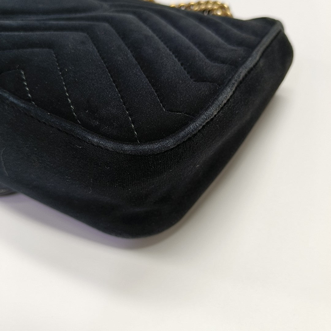 GG Marmont Medium Quilted Velvet Black