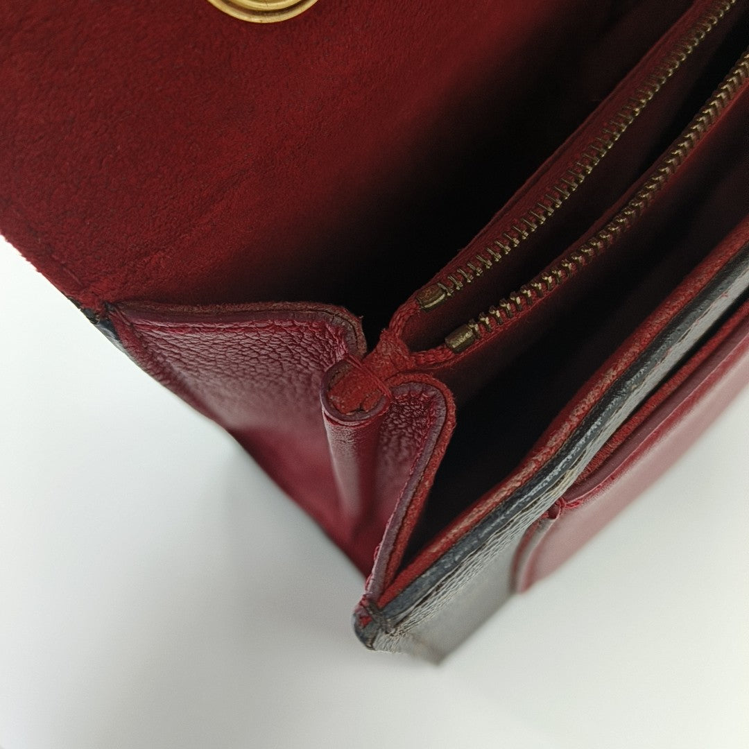 VICTOIRE Monogram Coated Canvas Brown