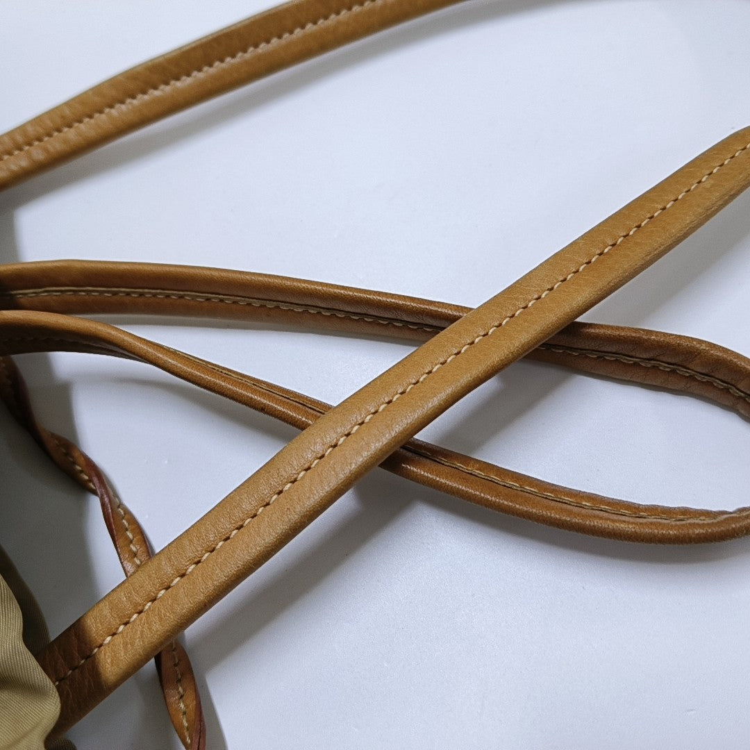 Nylon Beige