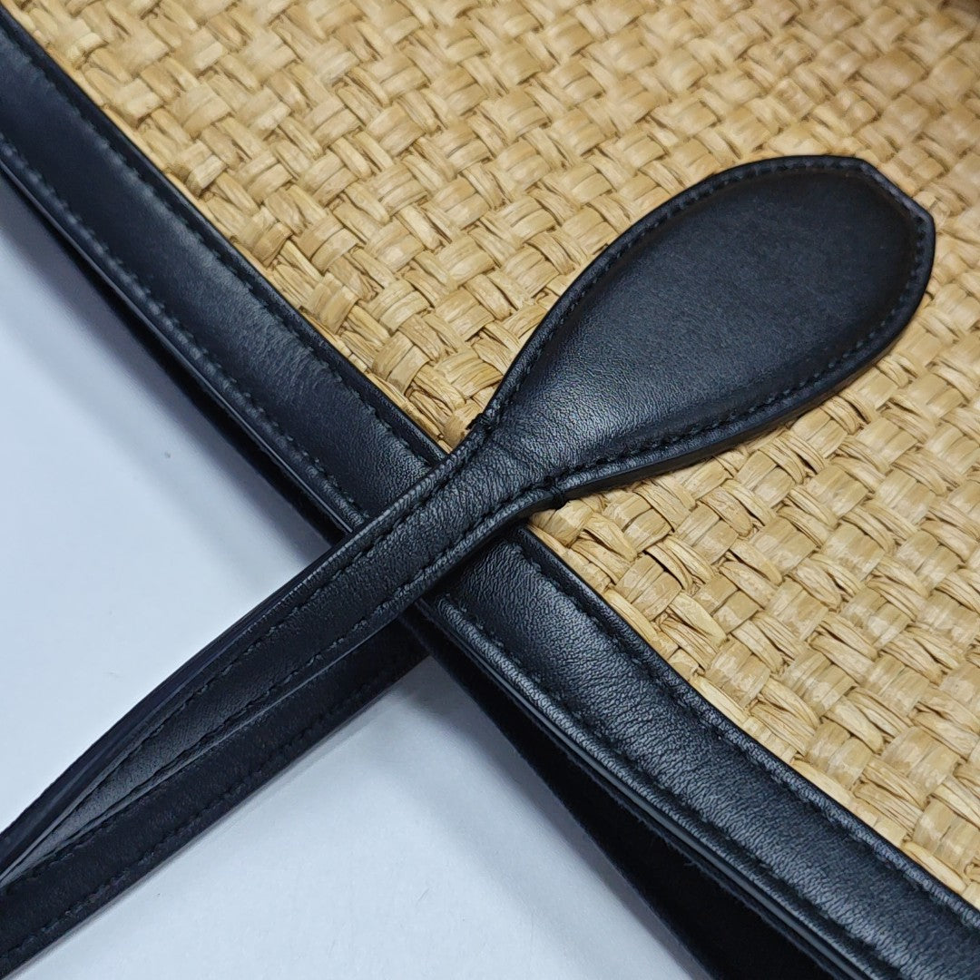 Gancini Straw Beige