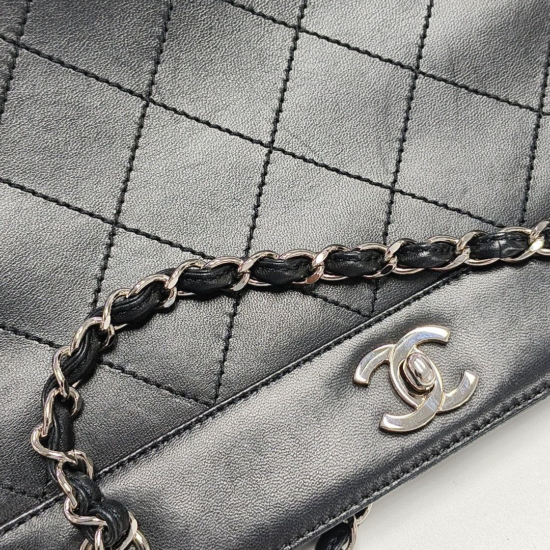 Quilted Lambskin Black