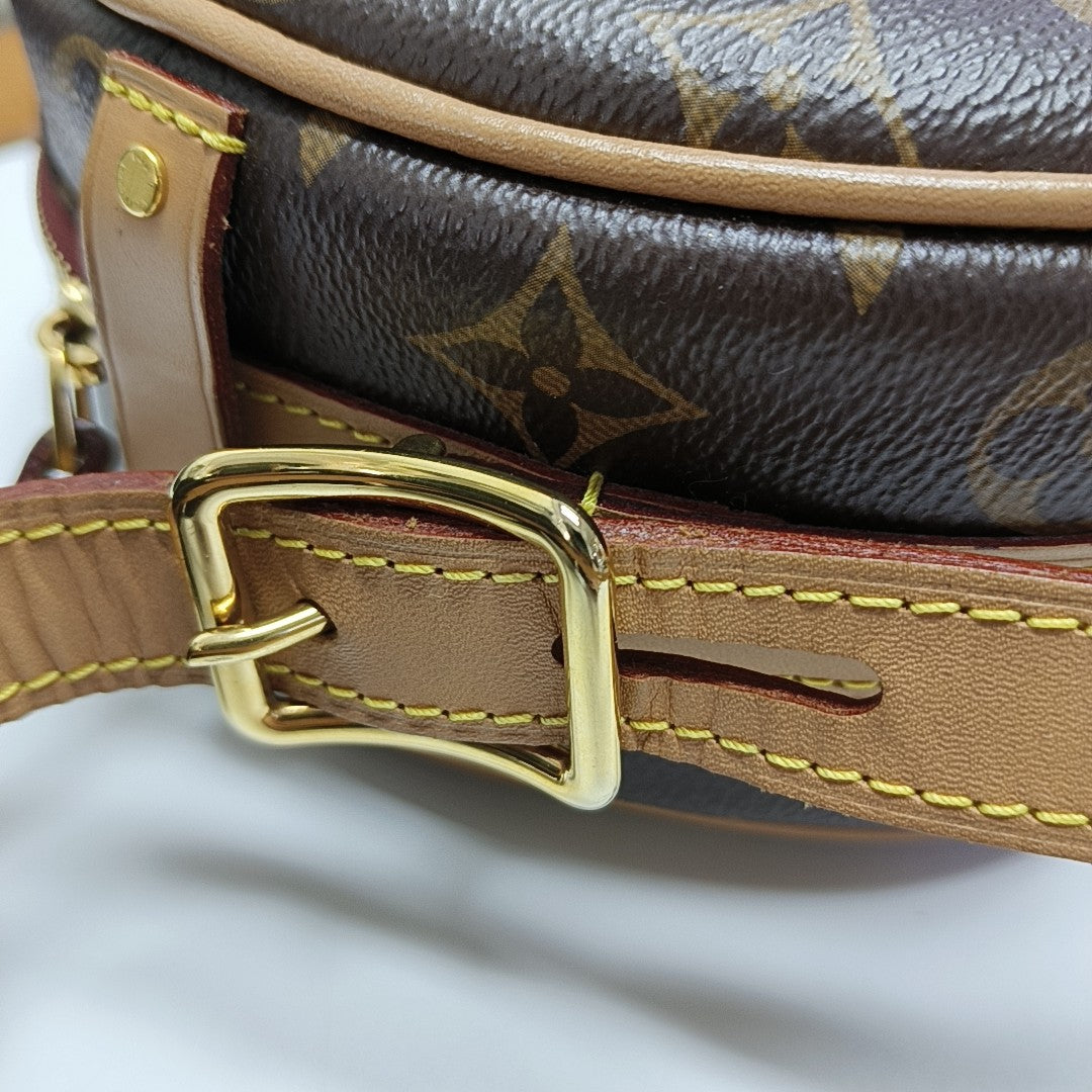 BOITE CHAPEAU PM Monogram Coated Canvas Brown