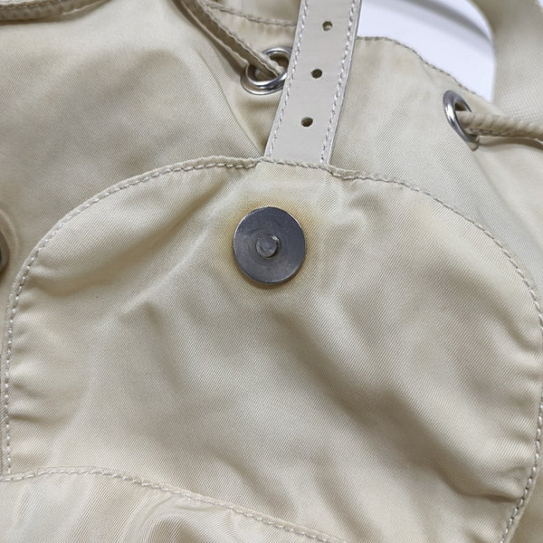 Re-Nylon Medium Nylon Beige