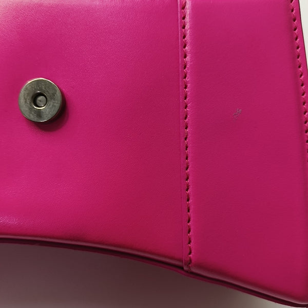 Hourglass XS Quilted Calfskin Red