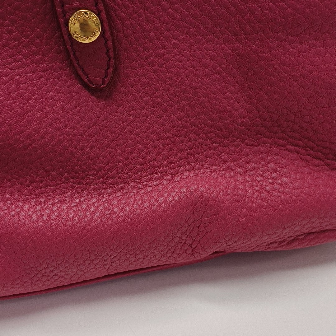 Calfskin Shoulder Bag Red