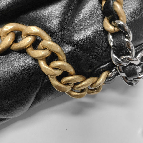 CHANEL 19 Small Quilted Lambskin Black
