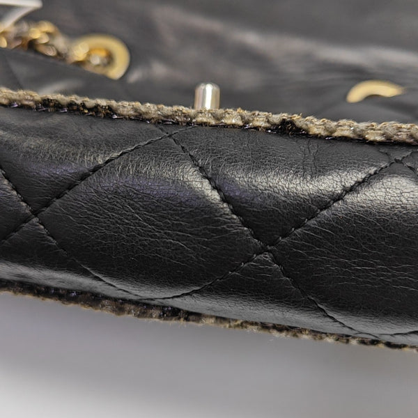 Quilted Calfskin Shoulder Bag Black